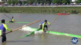 Chinese Bamboo Drifting - Гребля на бамбуке